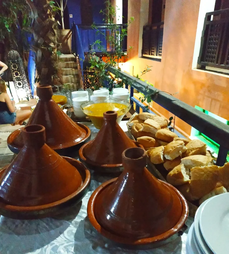 Imourane restaurants and local traditional dishes